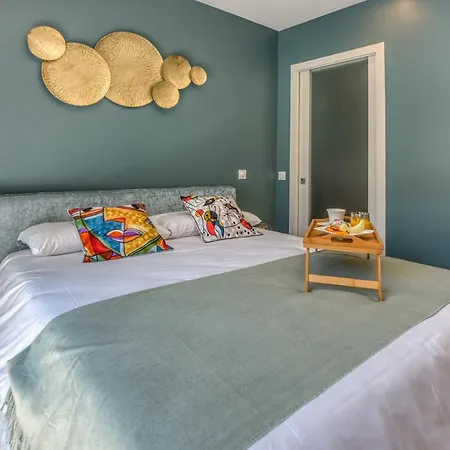 Ground Floor Graziella 200 M From The Villa Eze