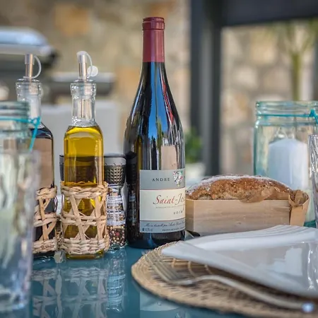 Ground Floor Graziella 200 M From The